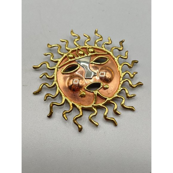 Vintage Handcrafted Mixed Metal Sunface Brooch Brutalist Made in Mexico Sunburst - Picture 2 of 6